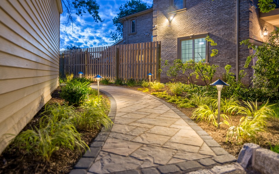 elevate-your-next-project-with-a-landscape-lighting-system