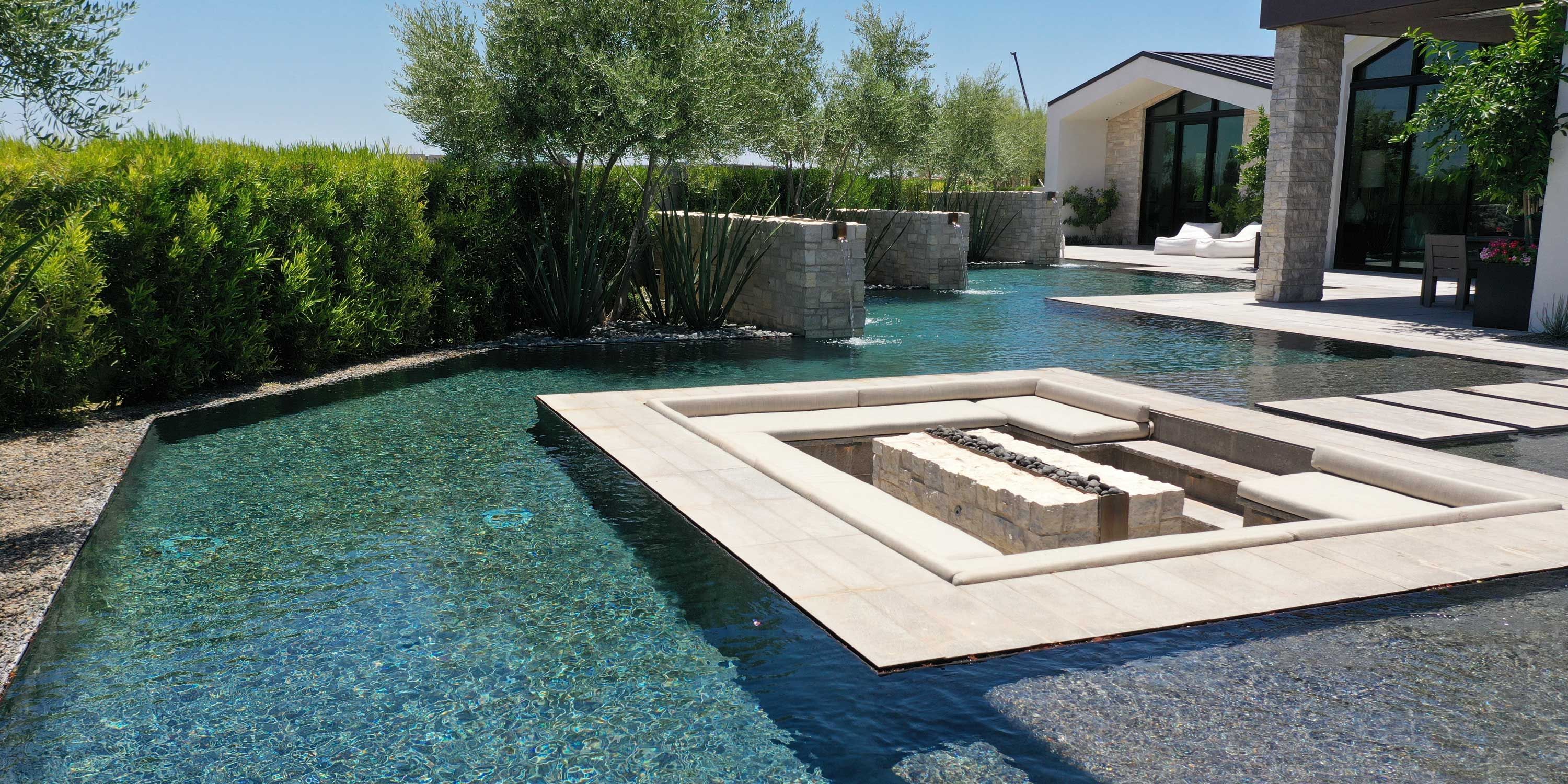 POOL / SPA